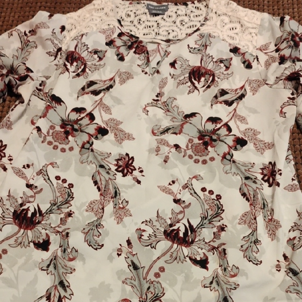 Floral Lace Women's Top